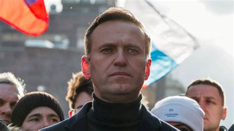 Navalny Poisoning Scandal: A Glimpse into Russia's Turbulent Political Landscape