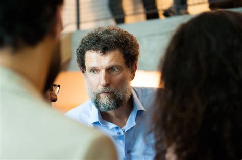 Osman Kavala Rättegången: En Turbulent Historia av Rättsstatens Bekräftelse och Politiska Spänningar